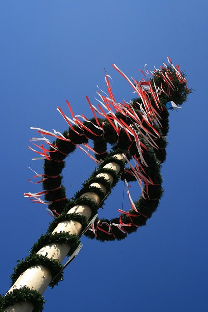 maypole-2152961_640